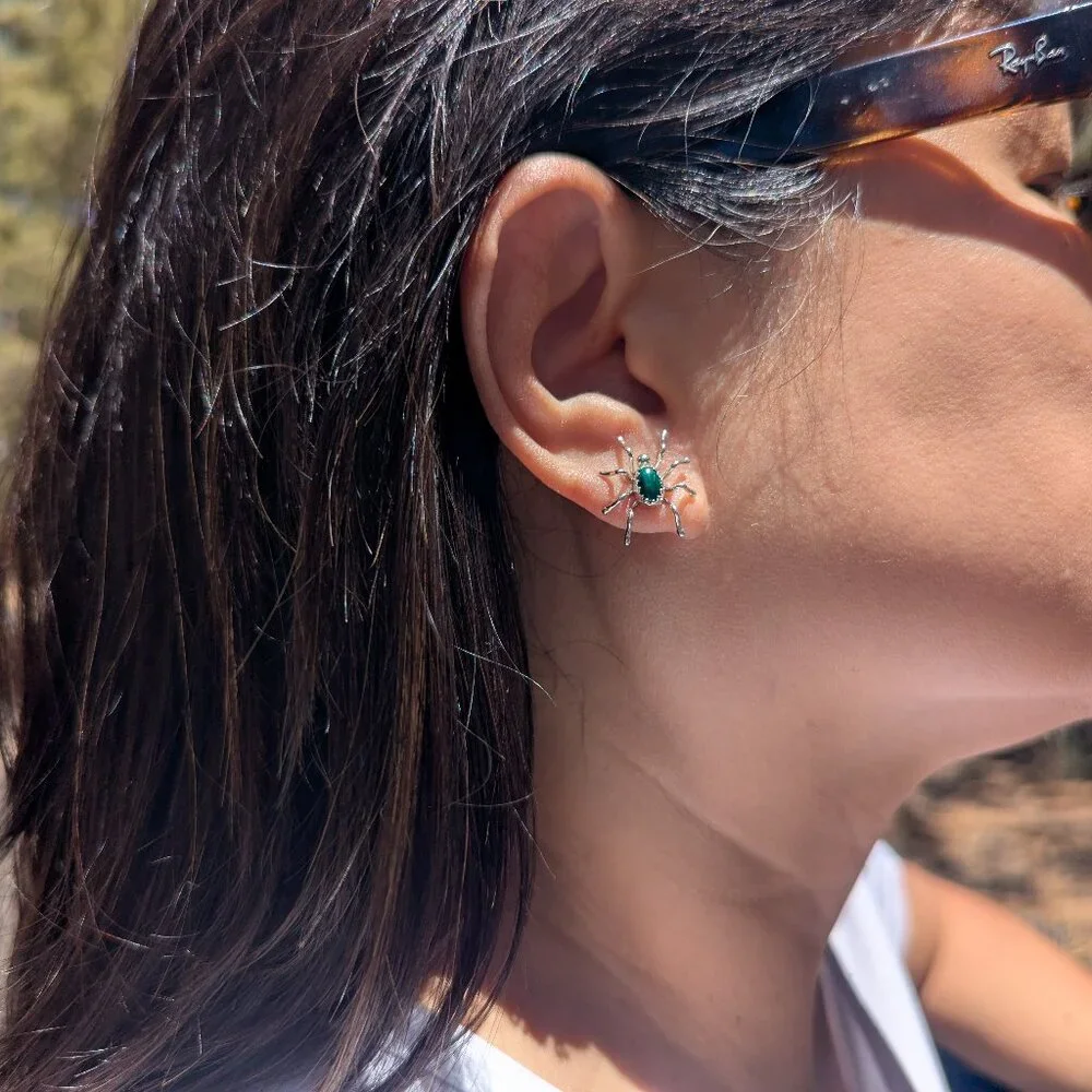 Handmade Navajo Stud Earrings Native American Spider Malachite Stone Jewelry ***